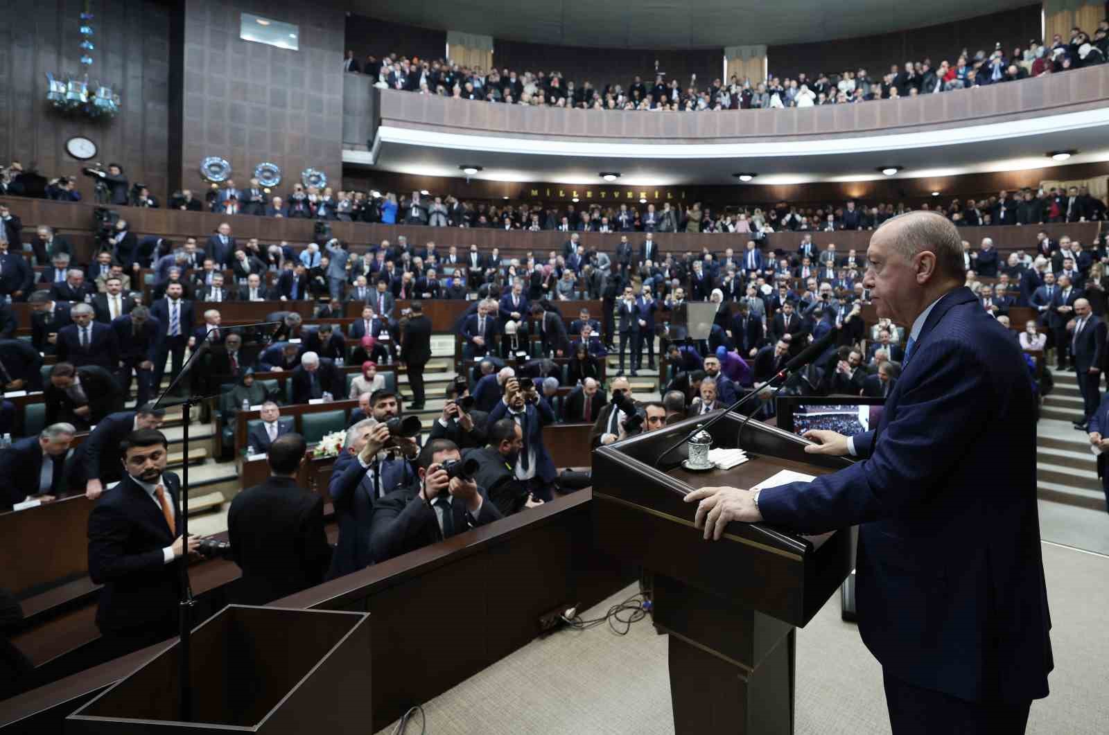 cumhurbaskani-erdogan-bayragimiza-uzanan-o-kirli-elleri-muhakkak-bulacak-bunun-hesabini-o-hainlerden-mutlaka-soracagiz