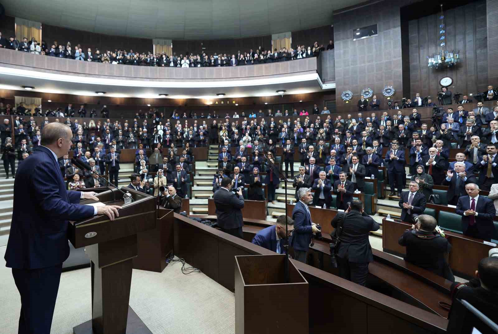 cumhurbaskani-erdogan-bayragimiza-uzanan-o-kirli-elleri-muhakkak-bulacak-bunun-hesabini-o-hainlerden-mutlaka-soracagiz