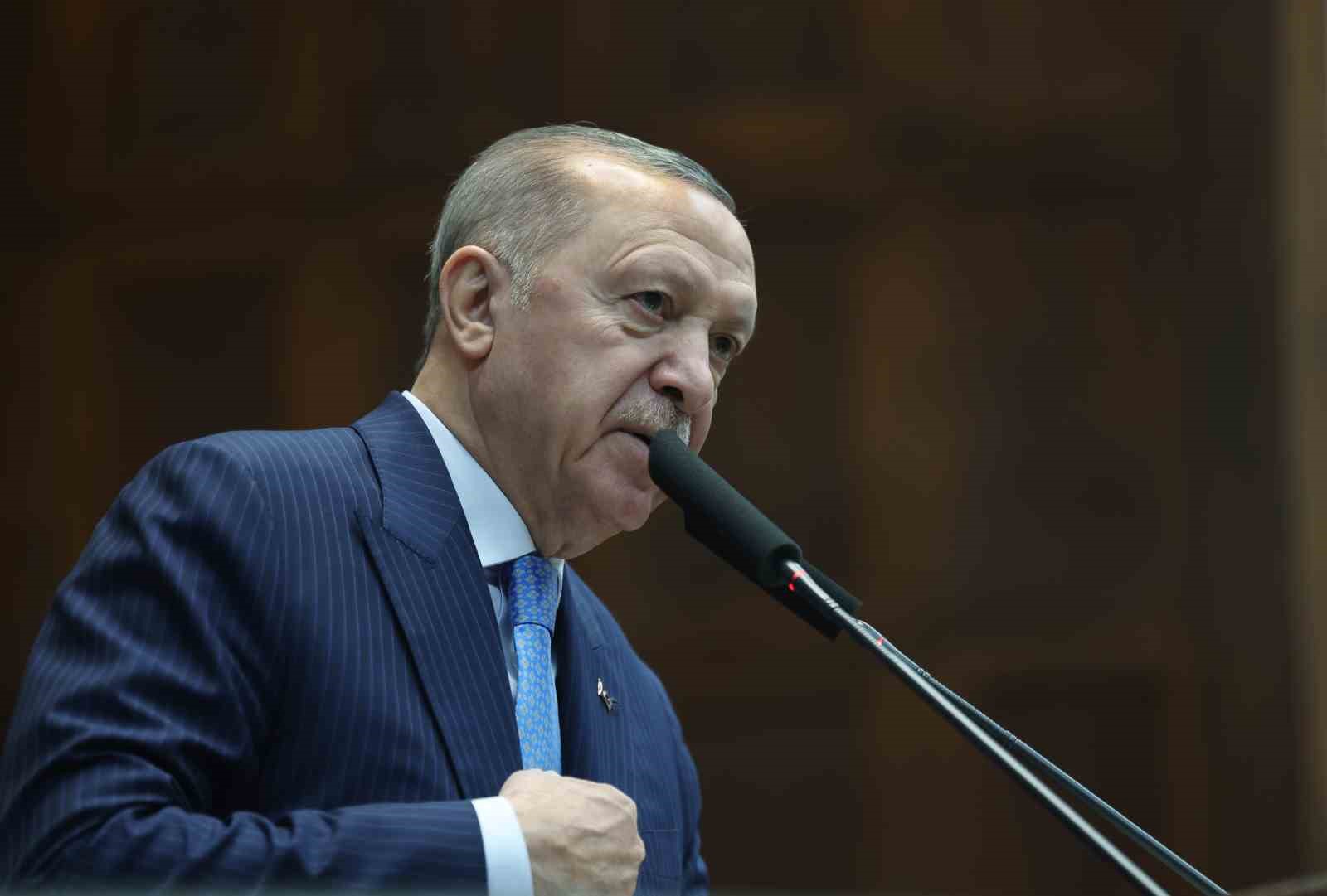cumhurbaskani-erdogan-bayragimiza-uzanan-o-kirli-elleri-muhakkak-bulacak-bunun-hesabini-o-hainlerden-mutlaka-soracagiz