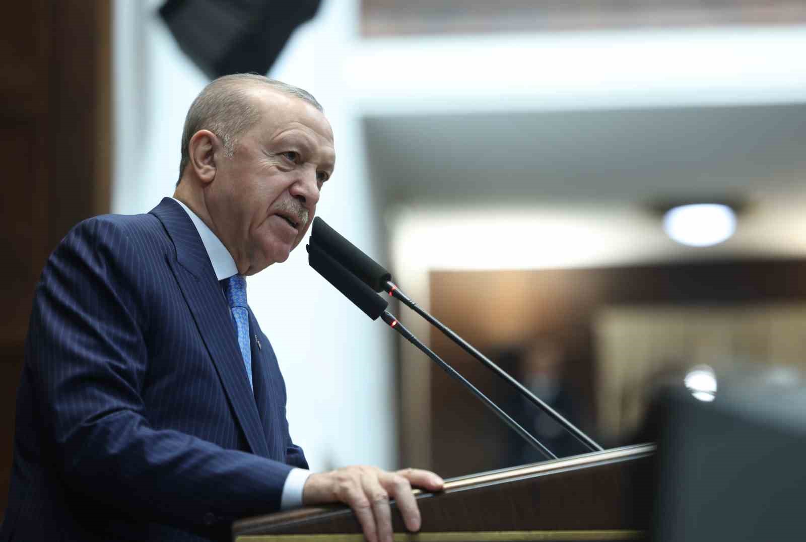 cumhurbaskani-erdogan-bayragimiza-uzanan-o-kirli-elleri-muhakkak-bulacak-bunun-hesabini-o-hainlerden-mutlaka-soracagiz