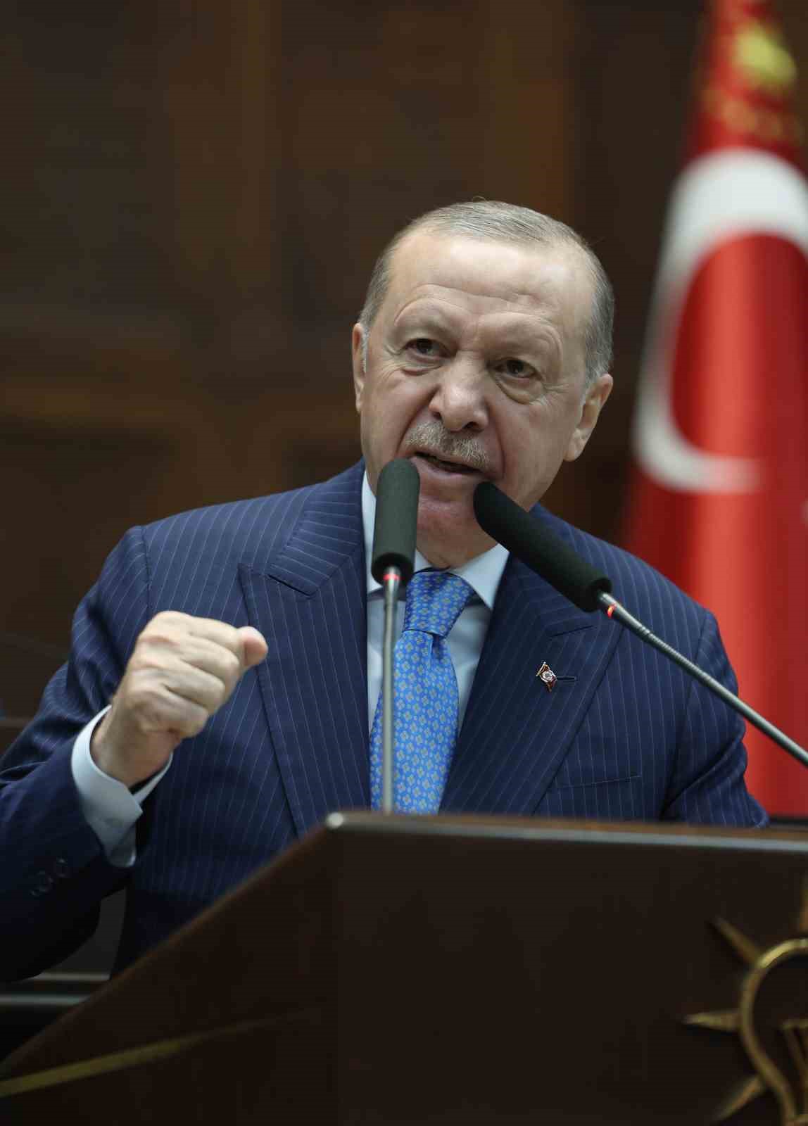 cumhurbaskani-erdogan-bayragimiza-uzanan-o-kirli-elleri-muhakkak-bulacak-bunun-hesabini-o-hainlerden-mutlaka-soracagiz