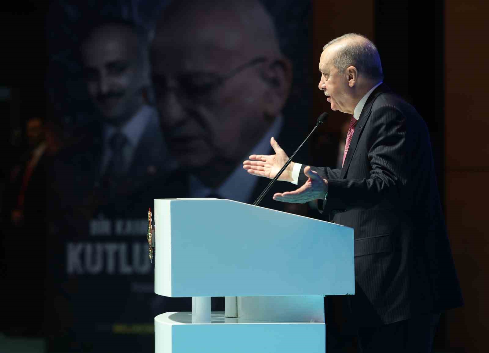cumhurbaskani-erdogan-muhalefet-bir-avuc-rant-sebekesinin-gundemine-hapsoldu