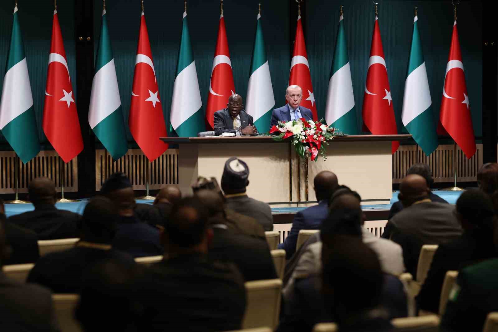 cumhurbaskani-erdogan-nijerya-cumhurbaskani-tinubu-ile-5-milyar-dolar-ticaret-hacmi-hedefimize-bagliligimizi-teyit-ettik