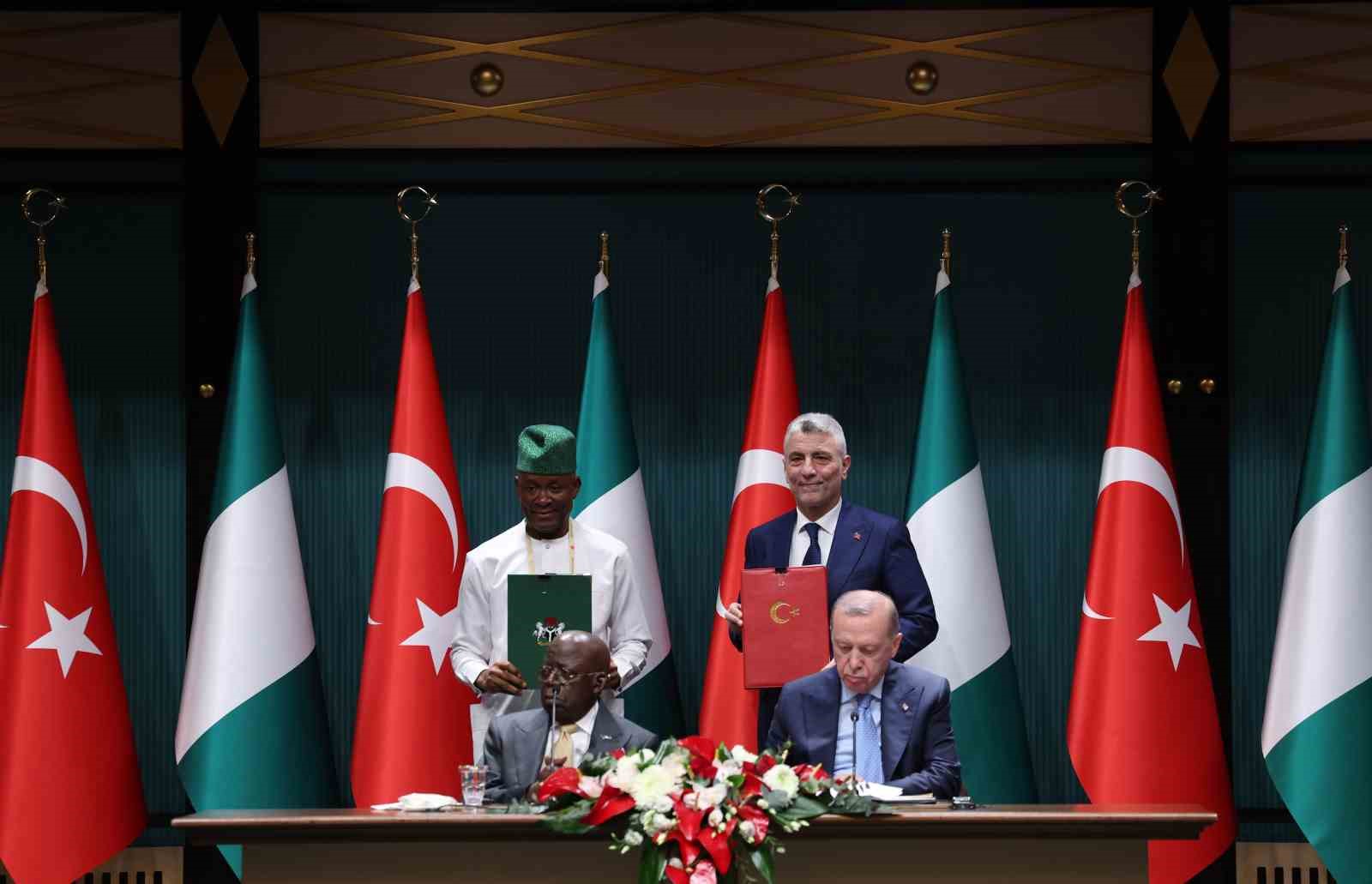 cumhurbaskani-erdogan-nijerya-cumhurbaskani-tinubu-ile-5-milyar-dolar-ticaret-hacmi-hedefimize-bagliligimizi-teyit-ettik