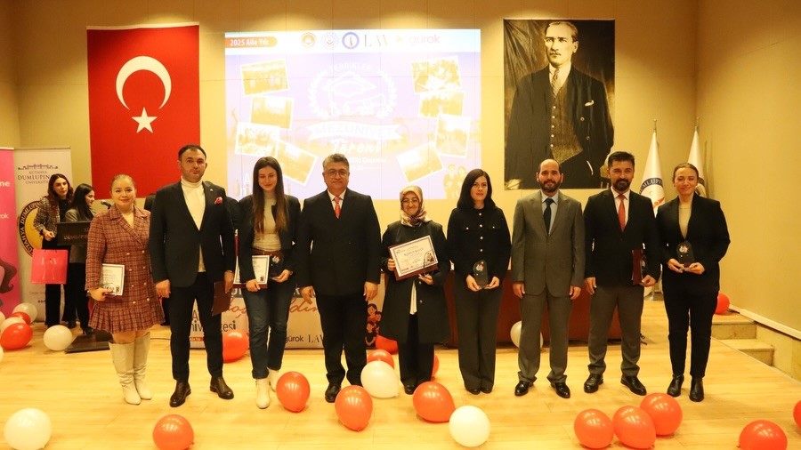 dpude-aile-universitesi-ilk-mezunlarini-verdi