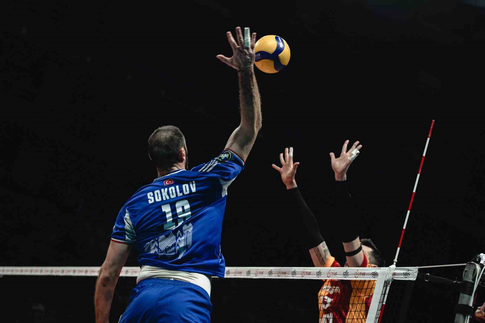efeler-ligi-galatasaray-3-halkbank-0