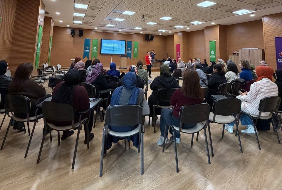 sgmde-aile-ici-iletisimde-guclu-baglar-ele-alindi