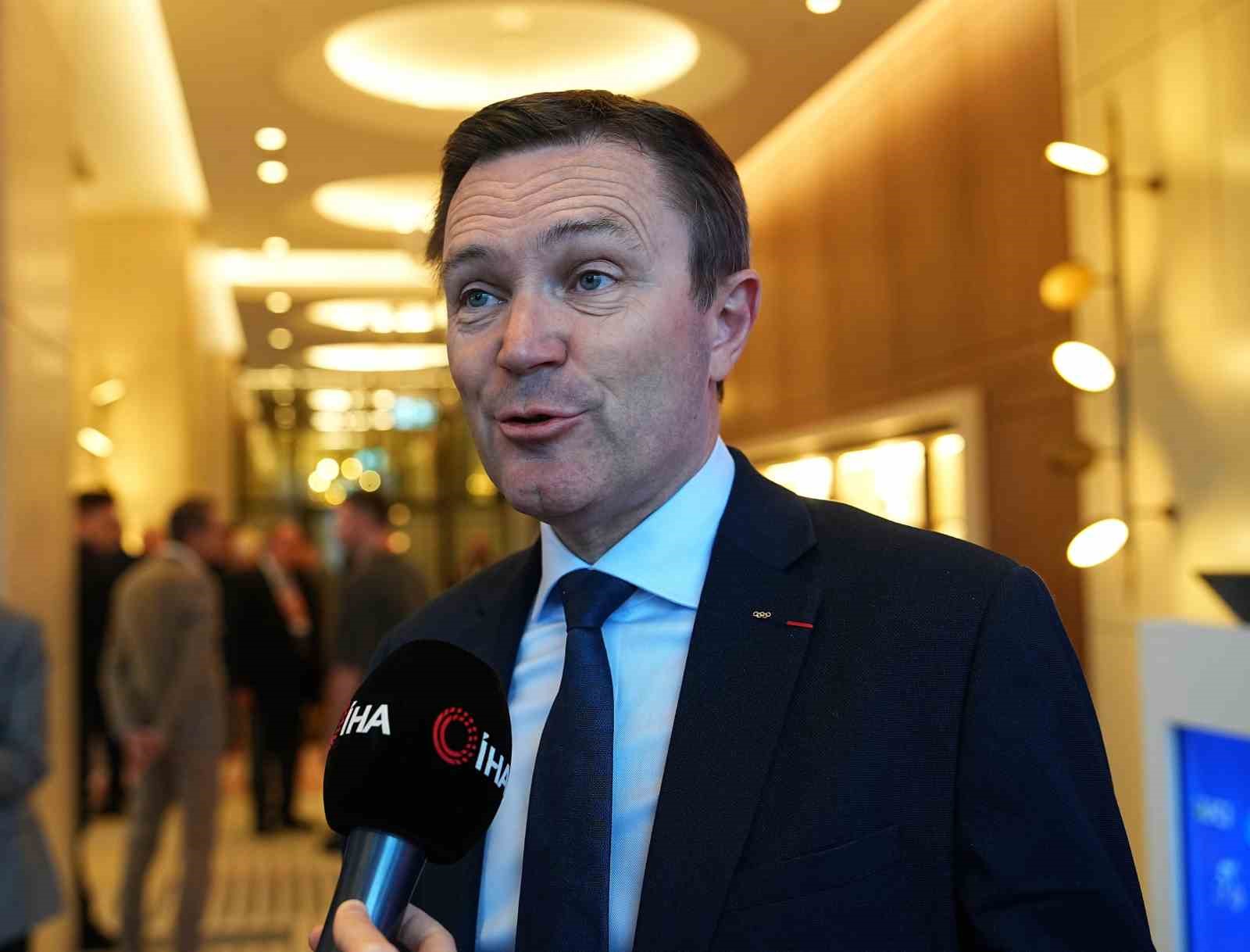 uci-baskani-david-lappartient-yapilan-yatirimlar-bisiklet-sporunun-gelismesi-acisindan-turkiyeye-deger-katiyor