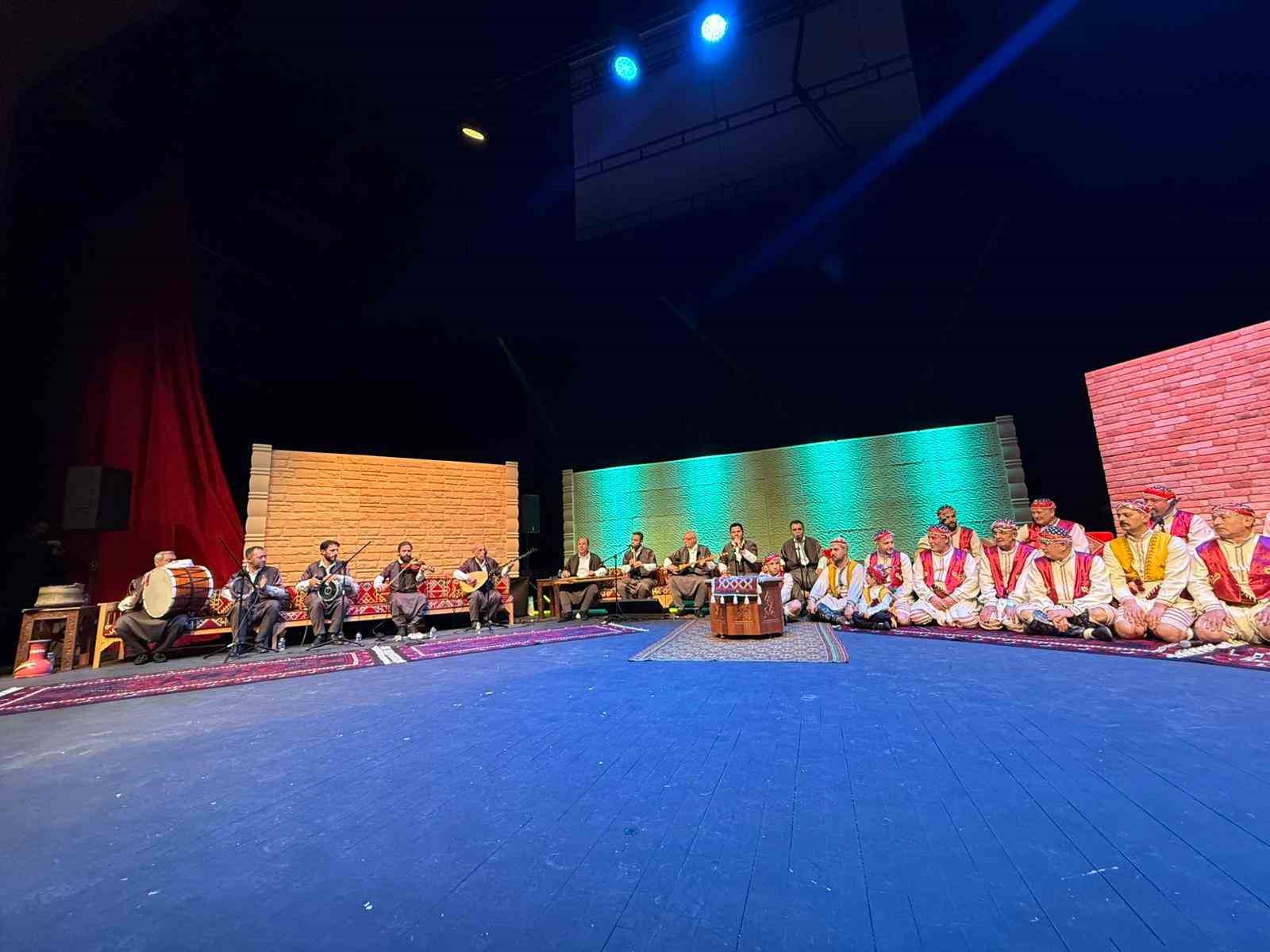 unesco-muzik-sehri-sanliurfadan-balikesirde-muhtesem-sira-gecesi