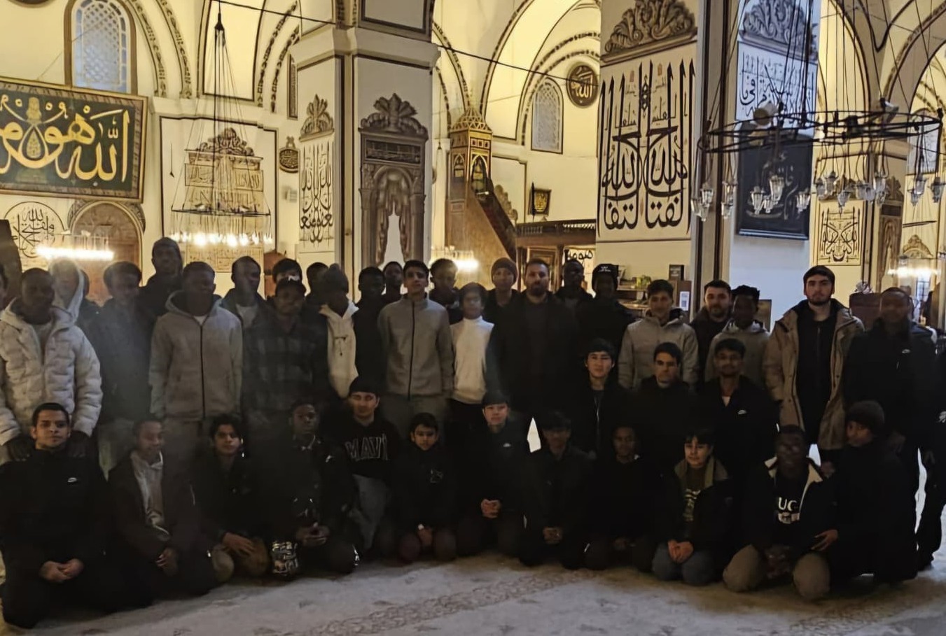 uluslararasi-ogrenciler-bursanin-tarihi-ve-kulturel-mirasini-yerinde-tanidi
