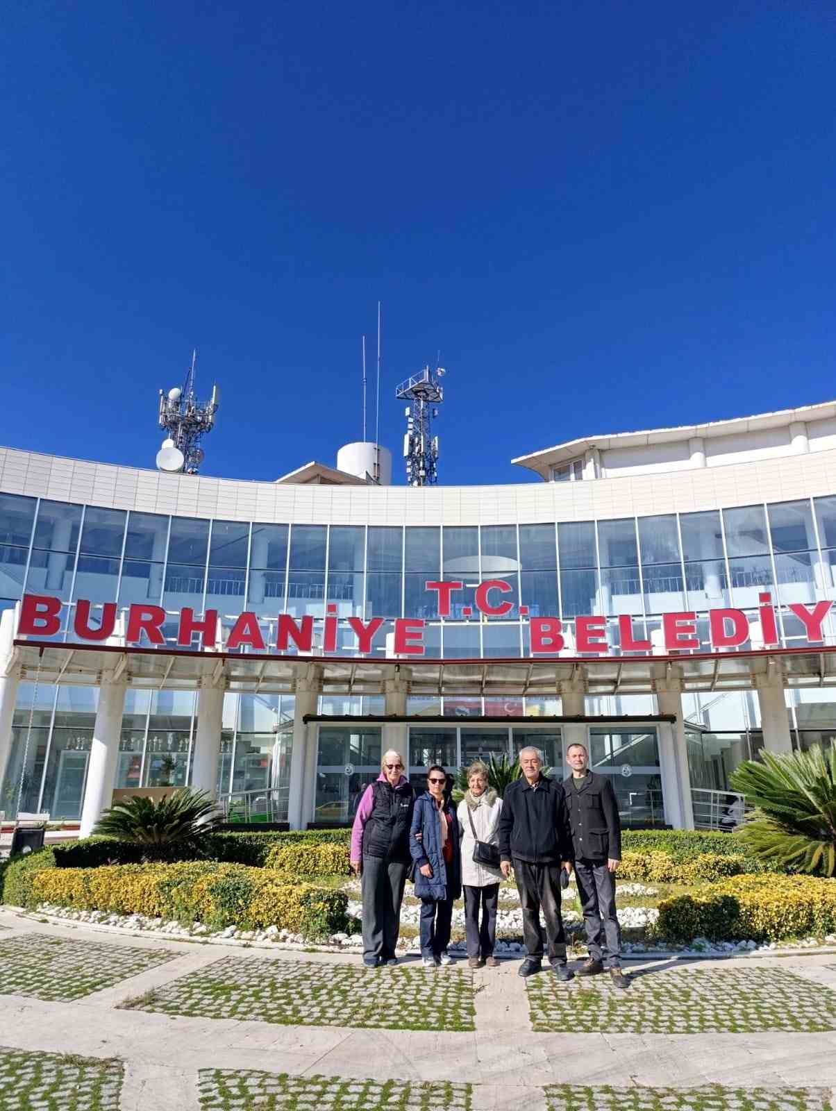 burhaniyede-vatandaslarin-baz-istasyonu-tepkisi
