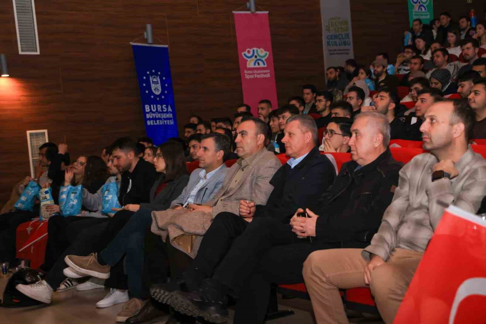 bursada-dev-ekranda-milli-cosku