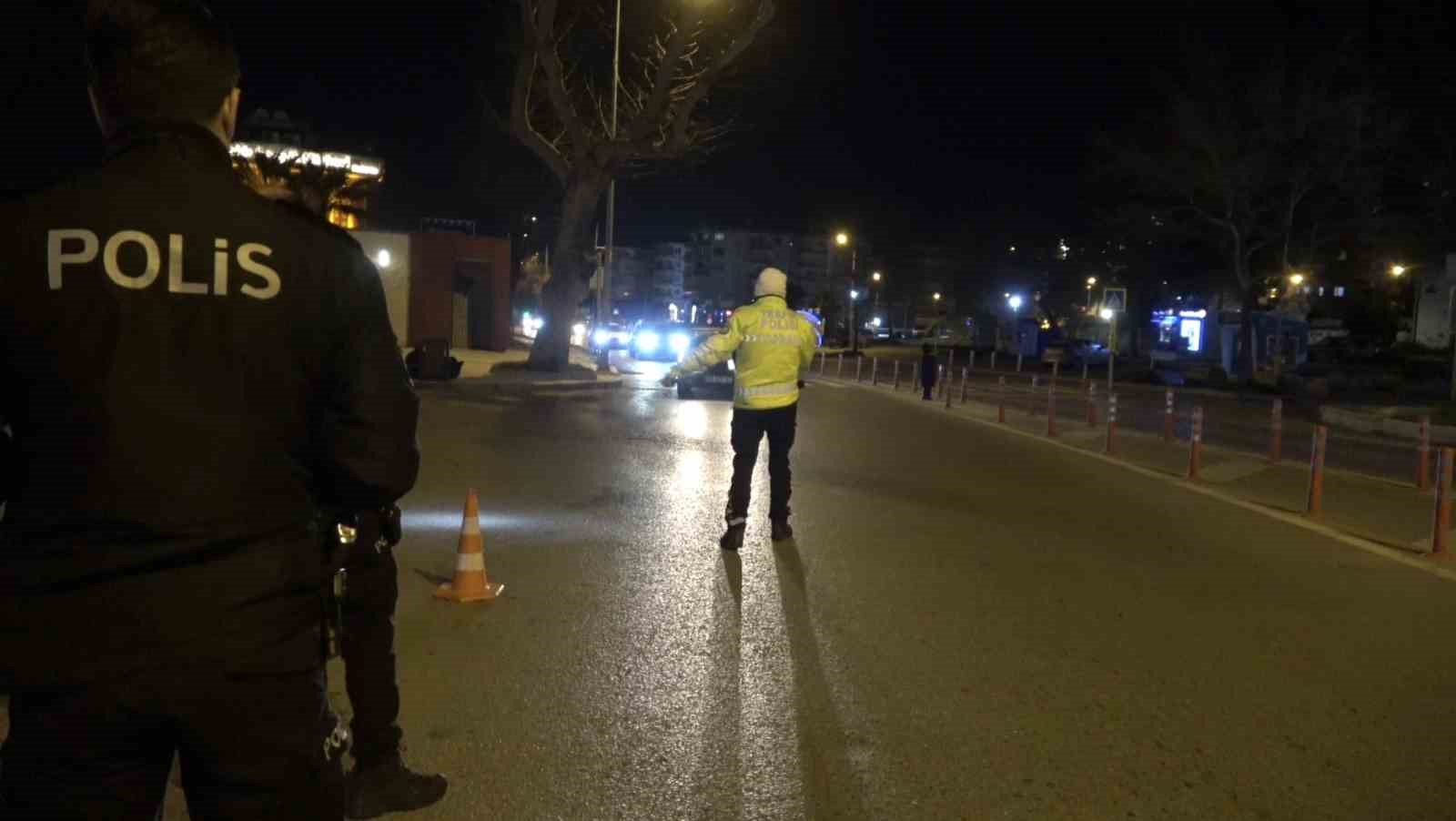 bursada-trafikte-gece-denetimi