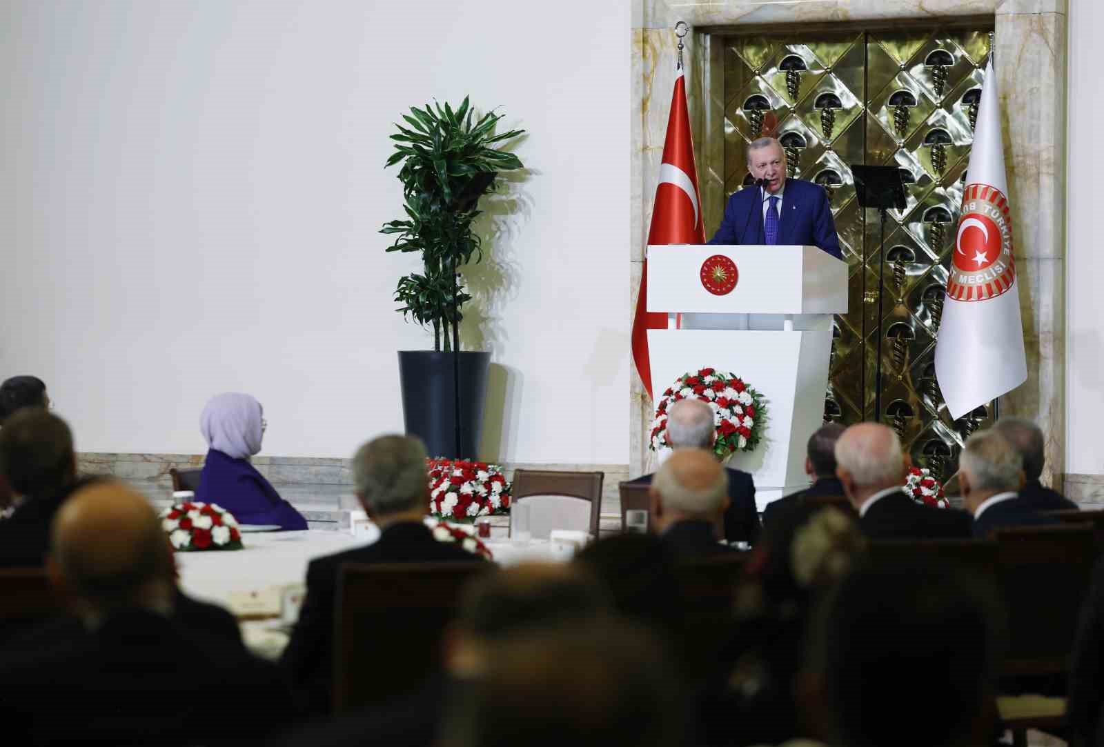 cumhurbaskani-erdogan-biz-bolgemizi-ve-insanligi-ilgilendiren-meselelerde-asla-tarafsiz-degiliz