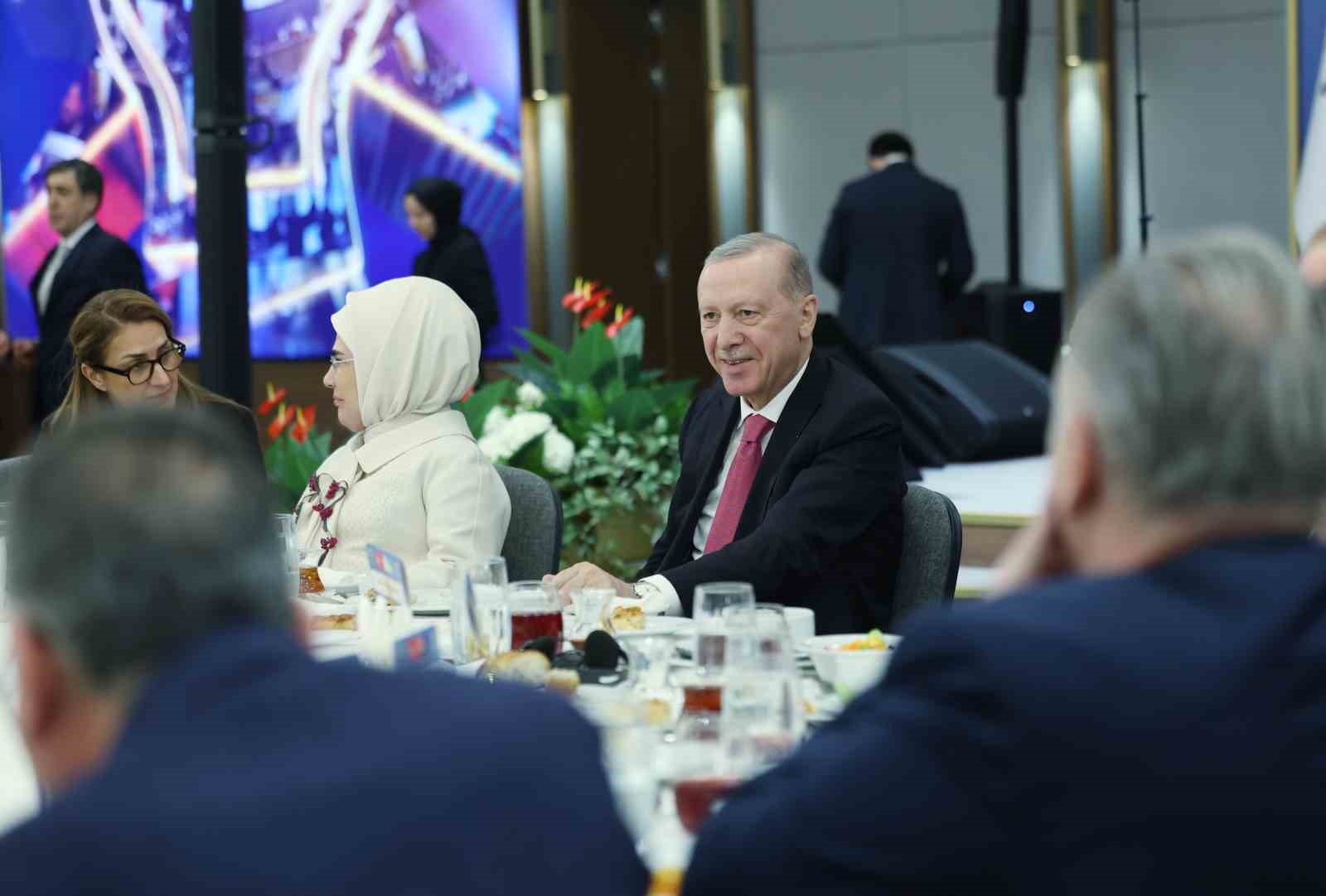 cumhurbaskani-erdogan-savas-uzadikca-maalesef-tablo-daha-da-kotulesecektir