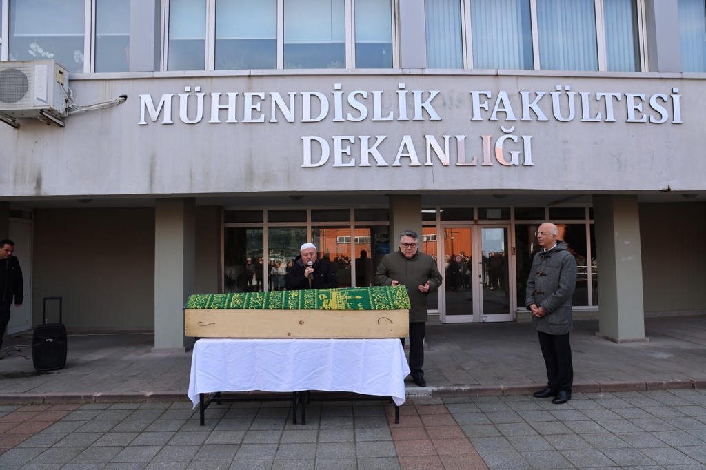 hayatini-kaybeden-beun-personeli-son-yolculuguna-ugurlandi