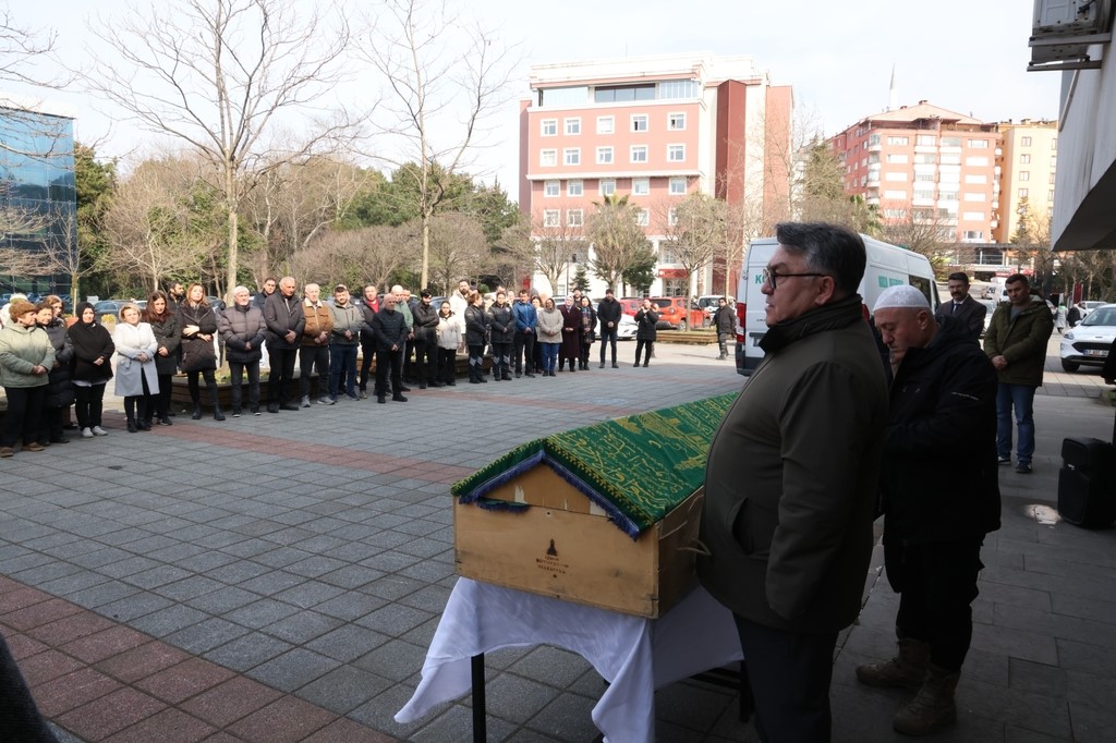hayatini-kaybeden-beun-personeli-son-yolculuguna-ugurlandi