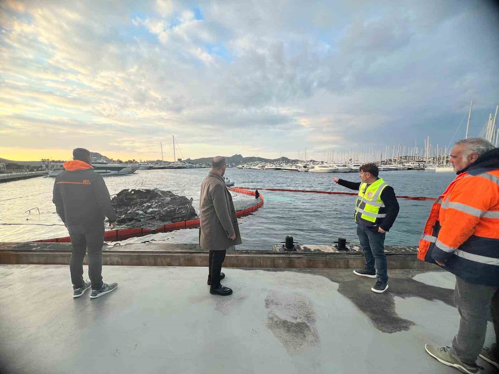 marinada-temizlik-calismalari-basladi