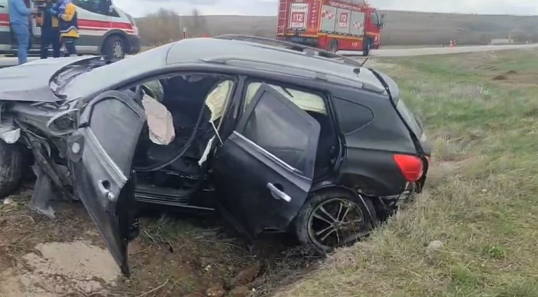 yozgatta-trafik-kazasi-3-yarali