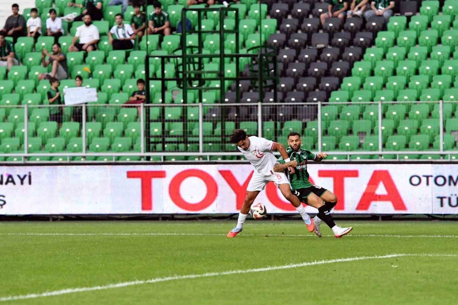 6-sezonda-16-teknik-adam-5-baskan-15-senelik-sakaryaspor-seruveni