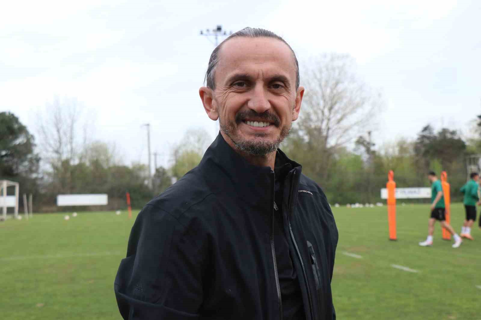 6-sezonda-16-teknik-adam-5-baskan-15-senelik-sakaryaspor-seruveni