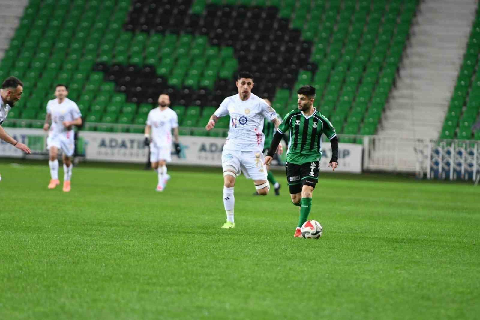 6-sezonda-16-teknik-adam-5-baskan-15-senelik-sakaryaspor-seruveni