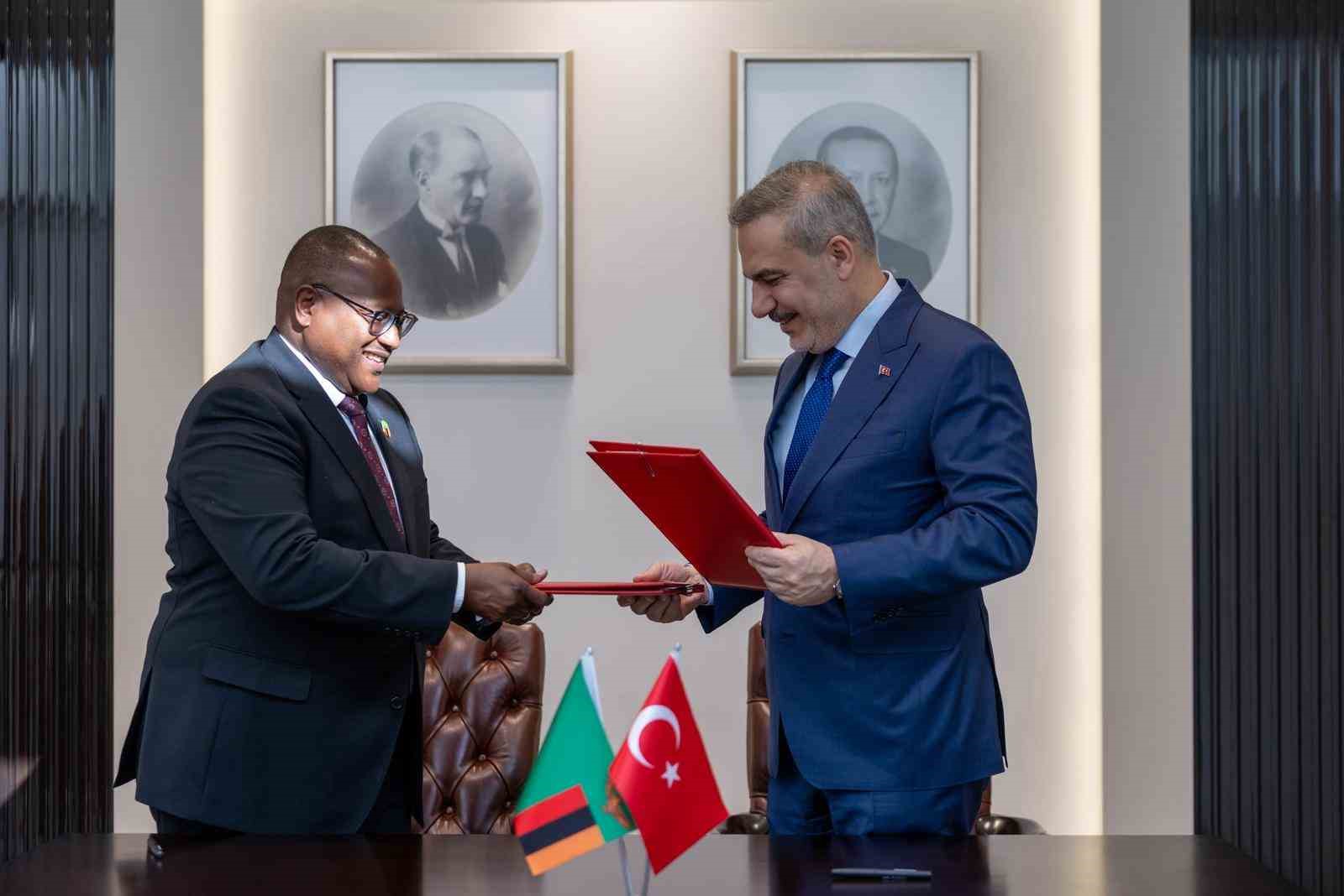 bakan-fidan-zambiya-disisleri-bakani-haimbe-ile-bir-araya-geldi