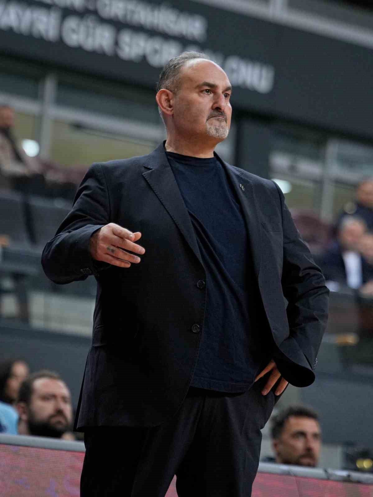 basketbol-super-ligi-trabzonspor-84-aliaga-petkimspor-90