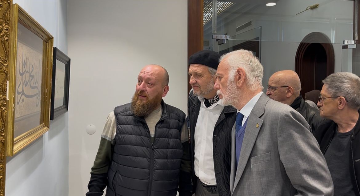 bursada-700-yila-ozel-hat-sergisine-yogun-ilgi