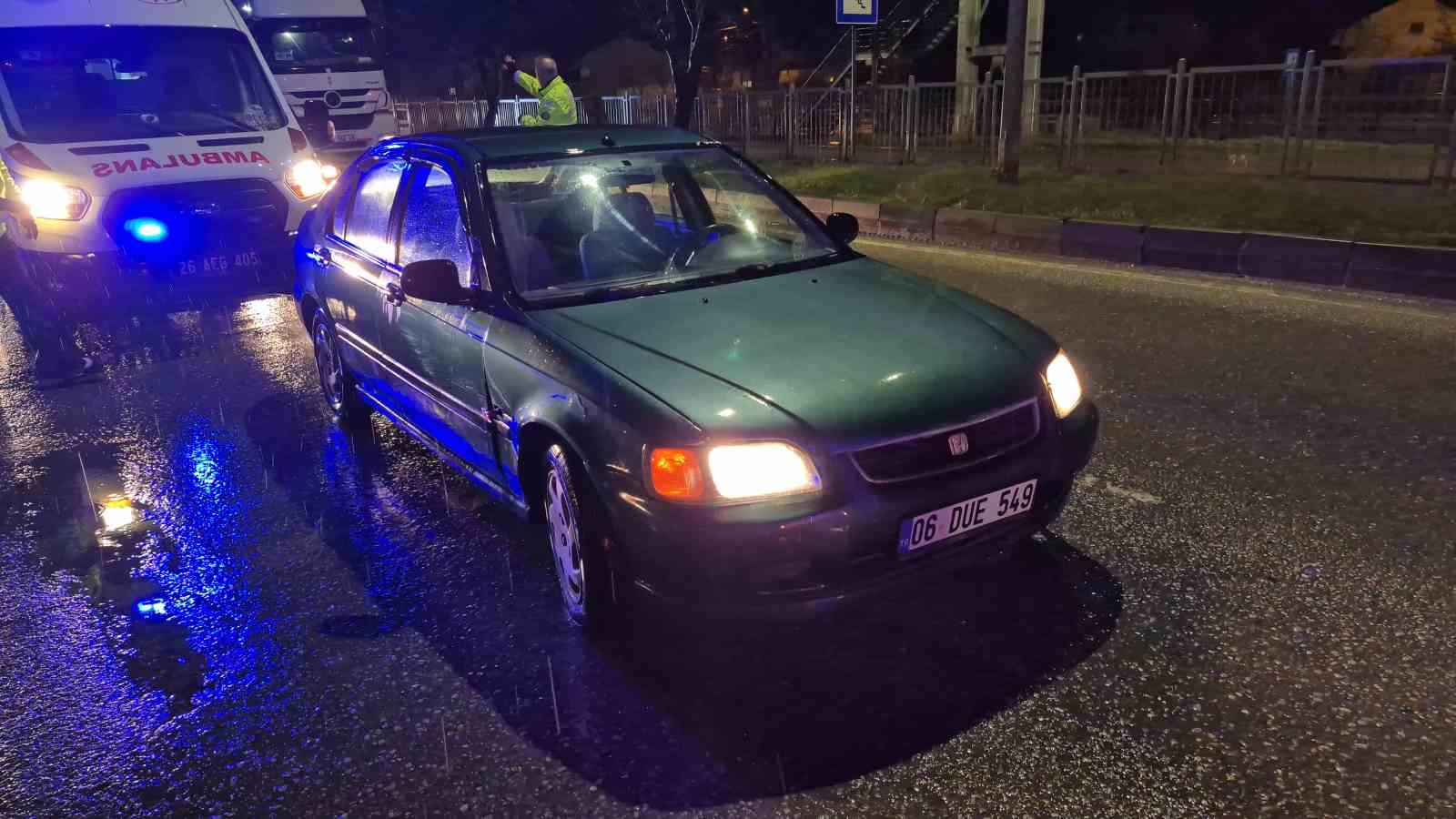 eskisehirde-zincirleme-trafik-kazasi-4-yarali