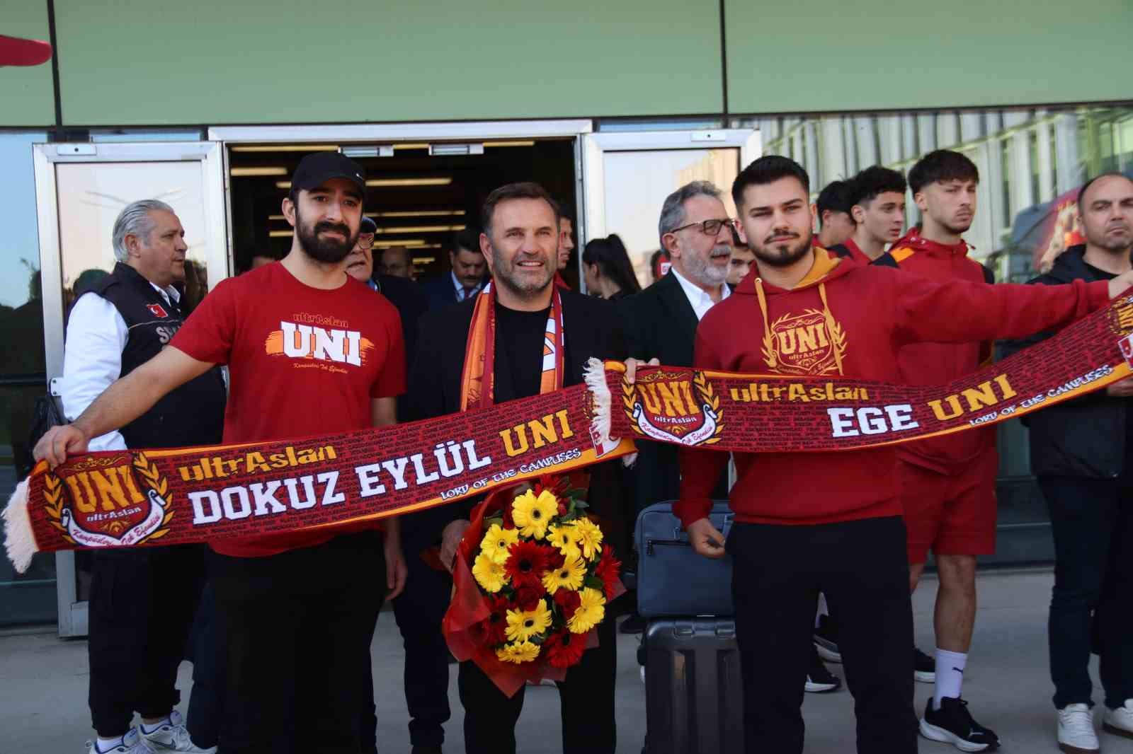 galatasaray-kafilesi-izmirde