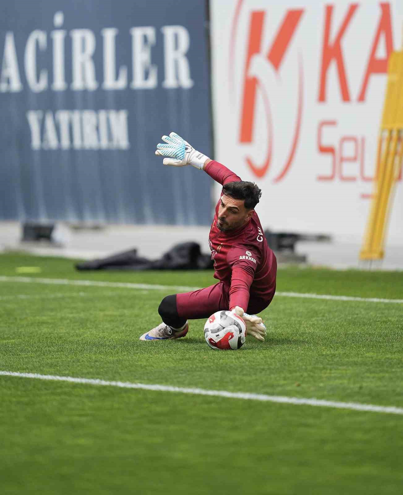 galatasaray-samsunspor-maci-hazirliklarini-surdurdu