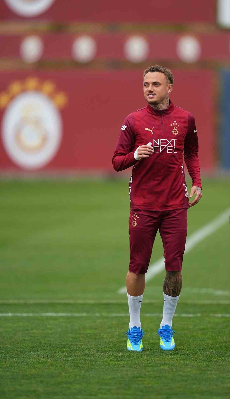 galatasaray-samsunspor-maci-hazirliklarini-surdurdu