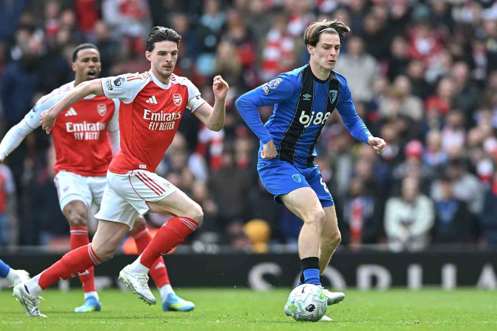 lider-arsenala-evinde-bournemouth-celmesi