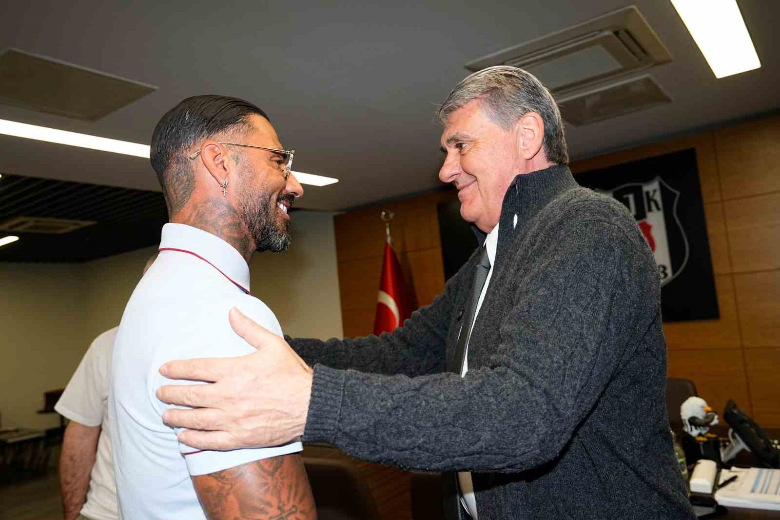 ricardo-quaresma-besiktasi-ziyaret-etti