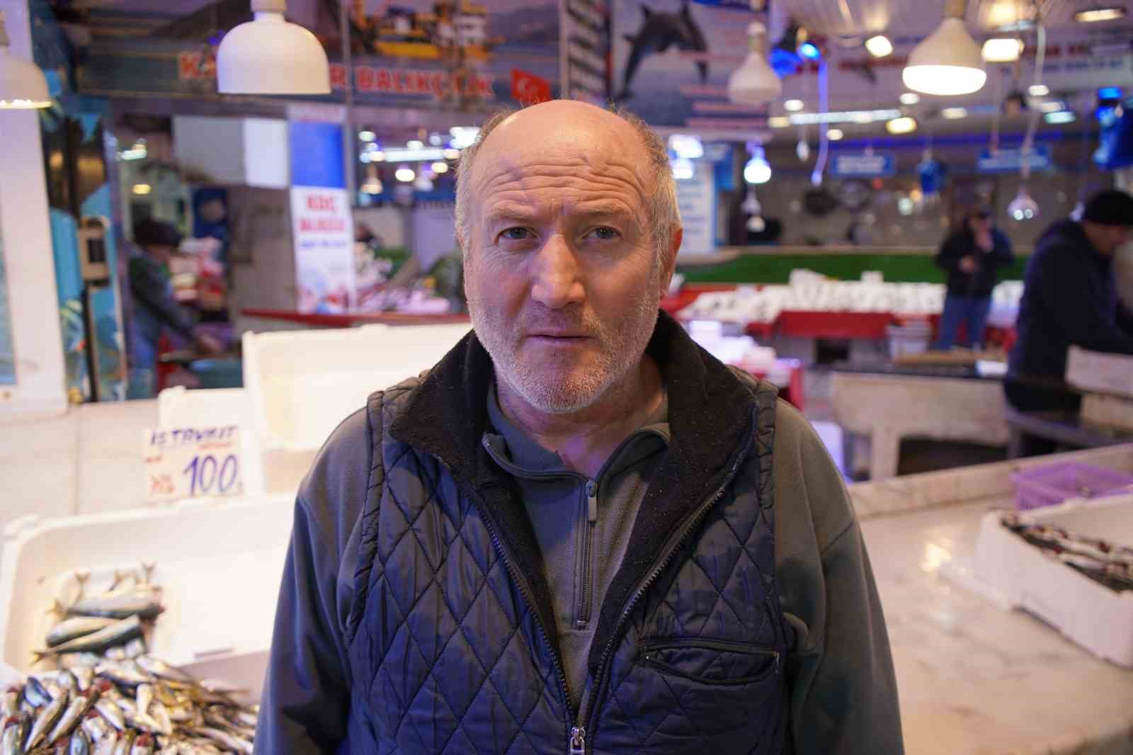 sakaryada-sezonun-son-baliklari-vatandasla-bulusuyor