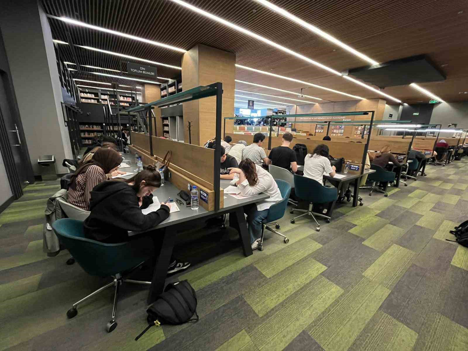 universite-hayaline-yildirim-destegi