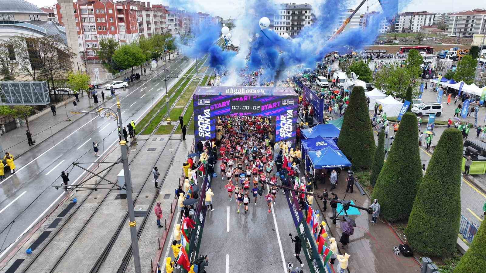 5-uluslararasi-konya-yari-maratonunda-dunyanin-ritmi-konyada-atti