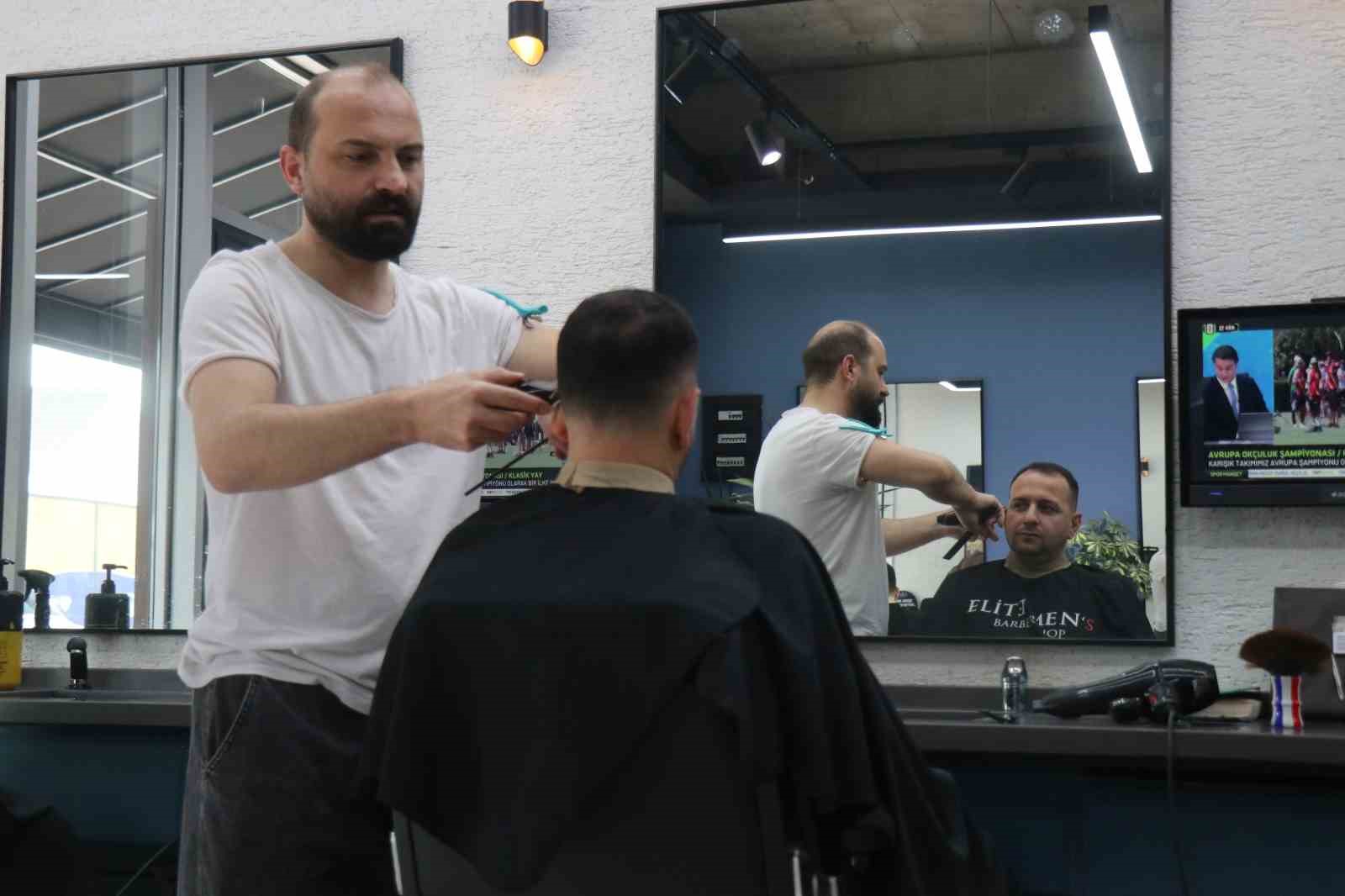 sakaryada-kurban-bayrami-oncesi-berberlerde-yogun-mesai