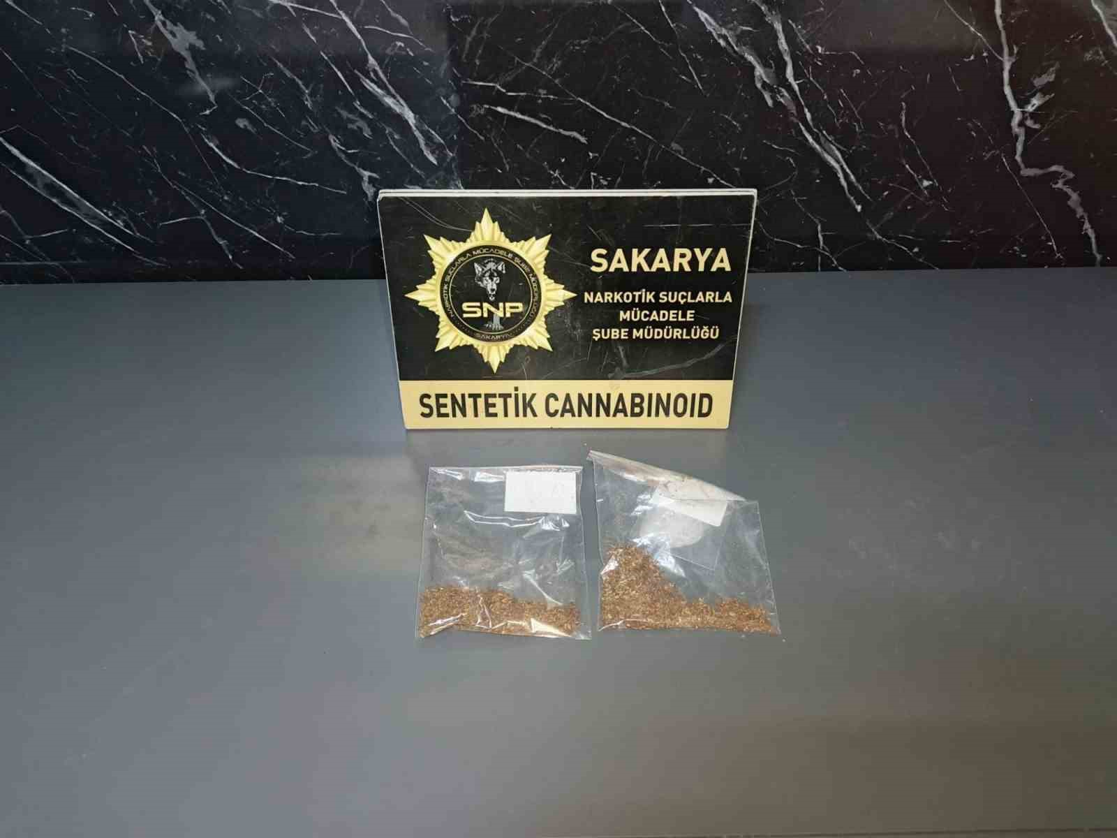 sakaryada-uyusturucu-operasyonunda-yakalanan-2-supheli-tutuklandi