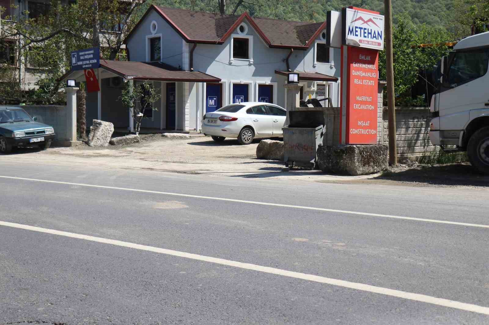 sapancada-cop-kamyonunun-altinda-kalan-kadinin-olumuyle-ilgili-surucu-tutuklandi