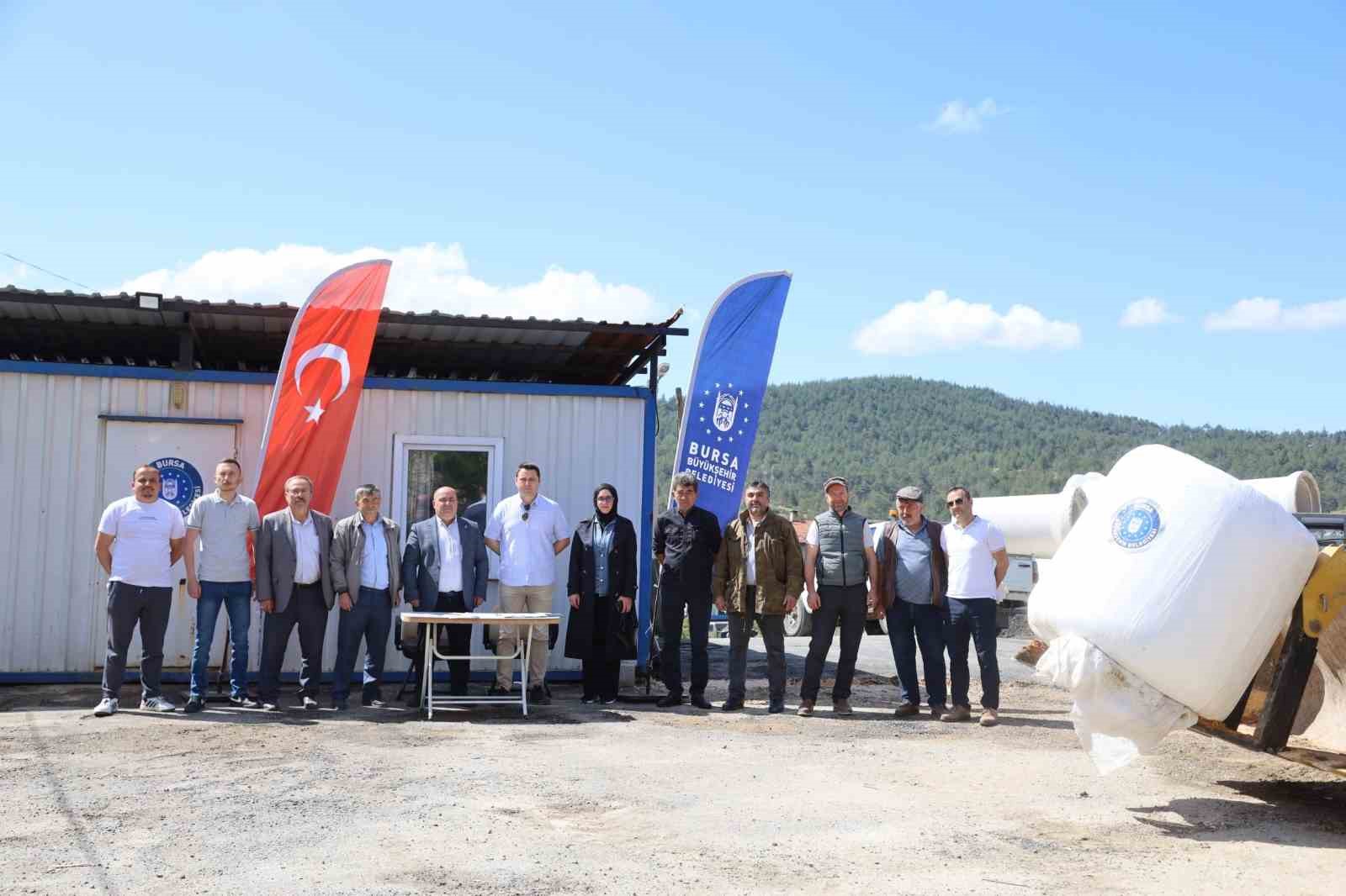 bursa-buyuksehir-belediyesinden-ureticiye-kaba-yem-destegi