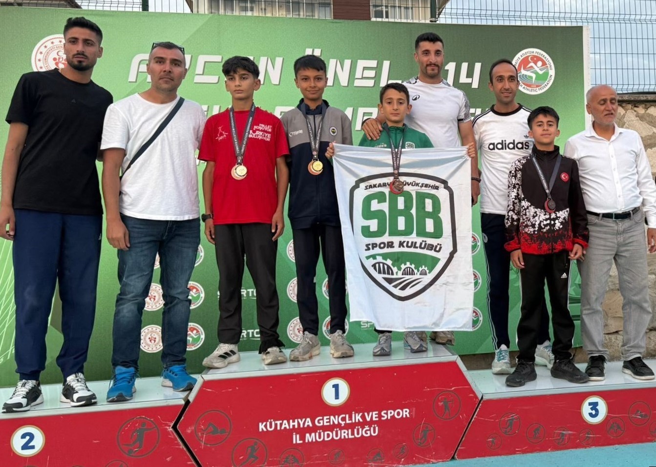 sakarya-buyuksehir-belediyesi-sporcularindan-bir-haftada-17-madalya