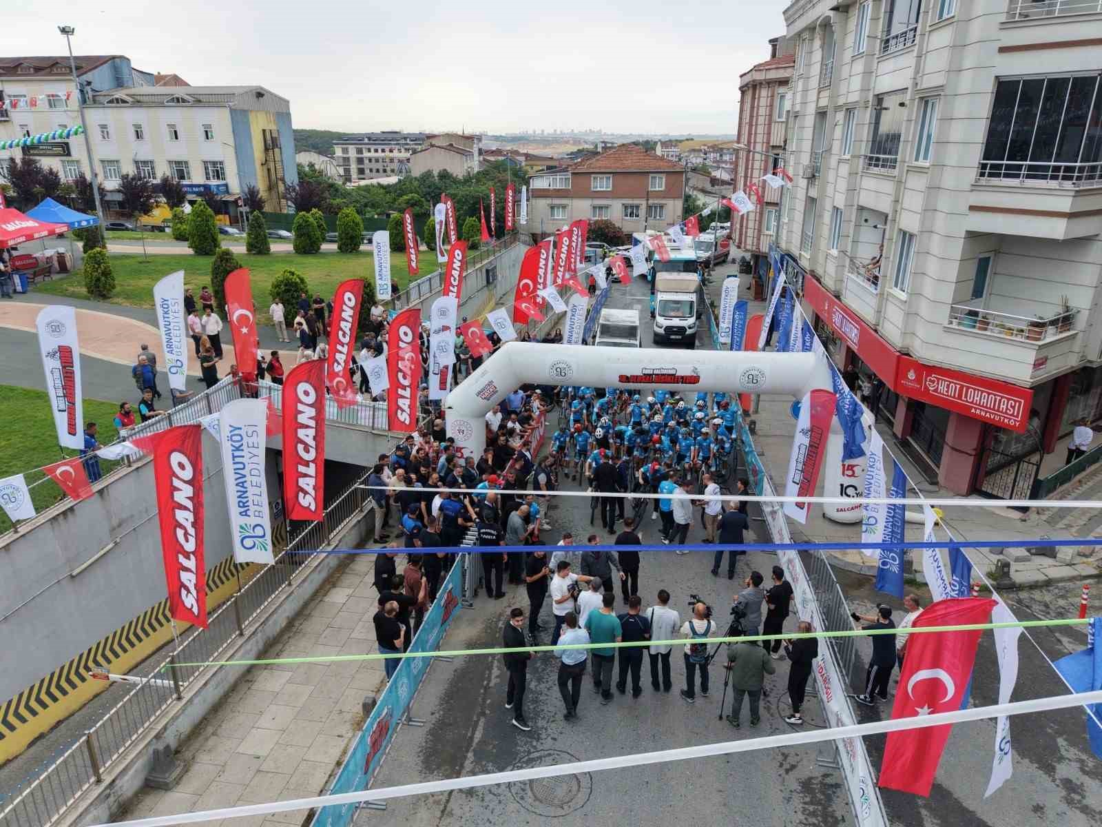 10uncu-omer-halisdemir-bisiklet-turu-arnavutkoyden-basladi