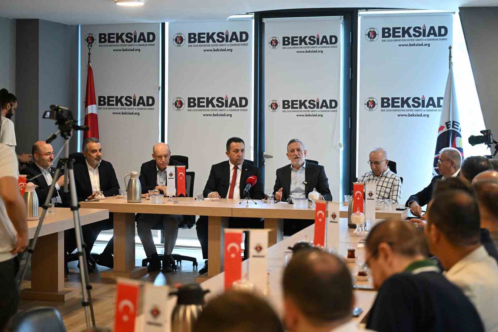 baskan-ibrahim-burkay-beksiad-uyeleriyle-bir-araya-geldi