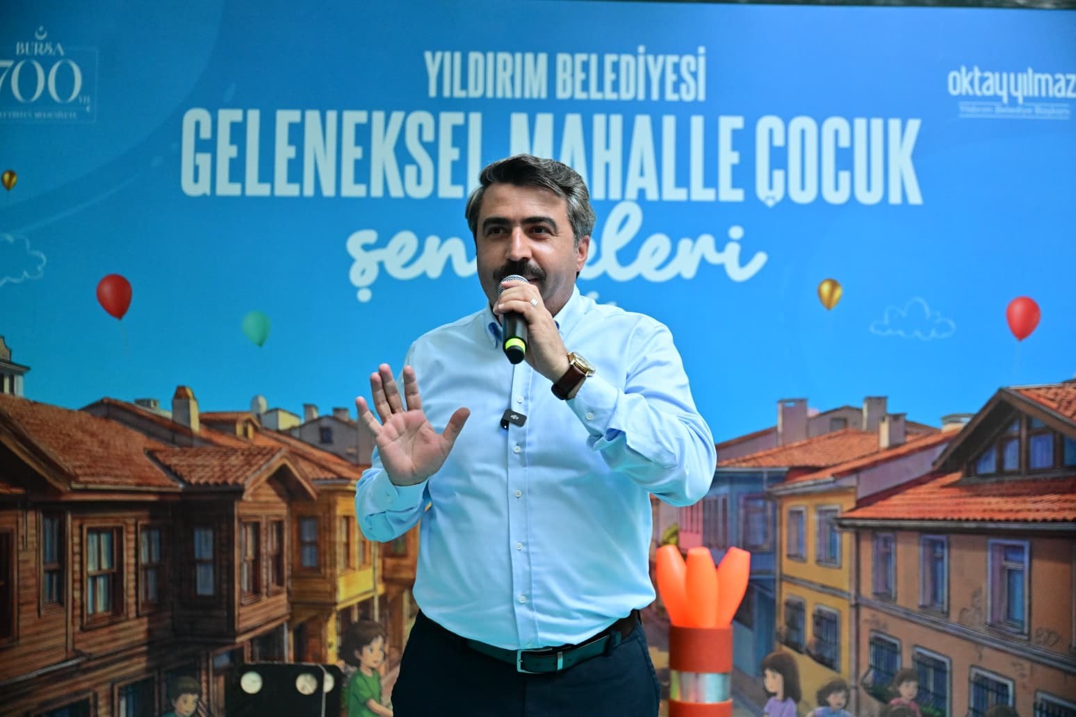 baskan-yilmazdan-miniklere-surpriz