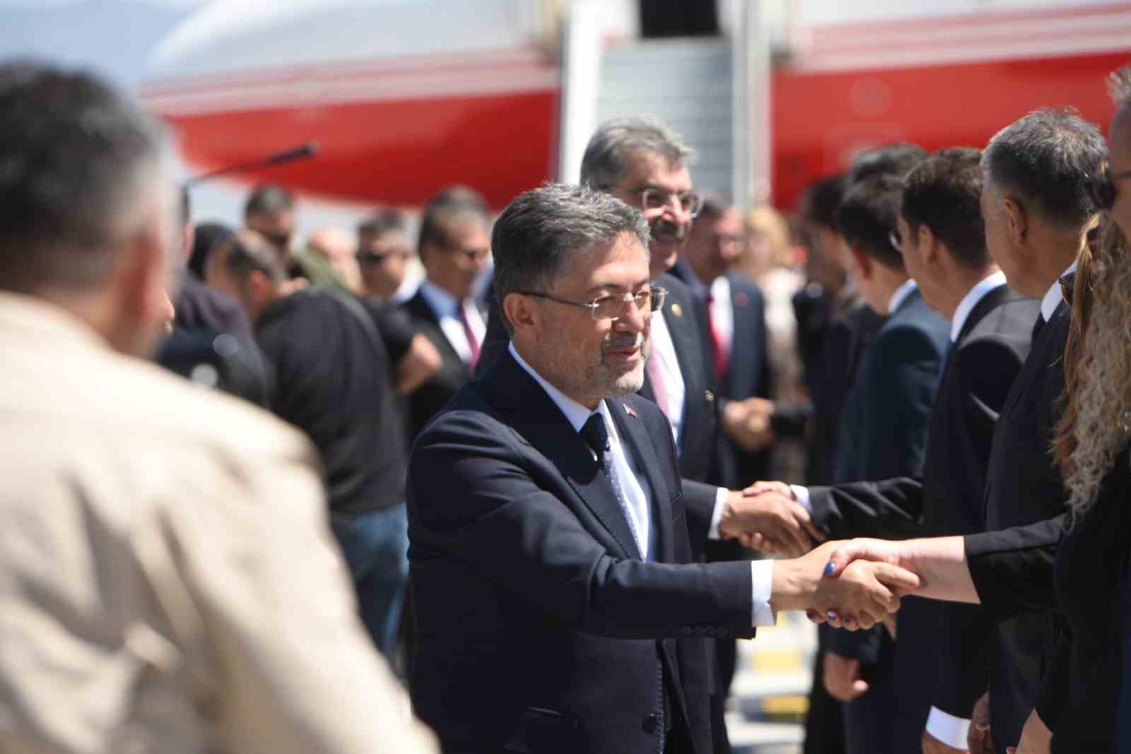 cumhurbaskani-yardimcisi-cevdet-yilmaz-kktcde