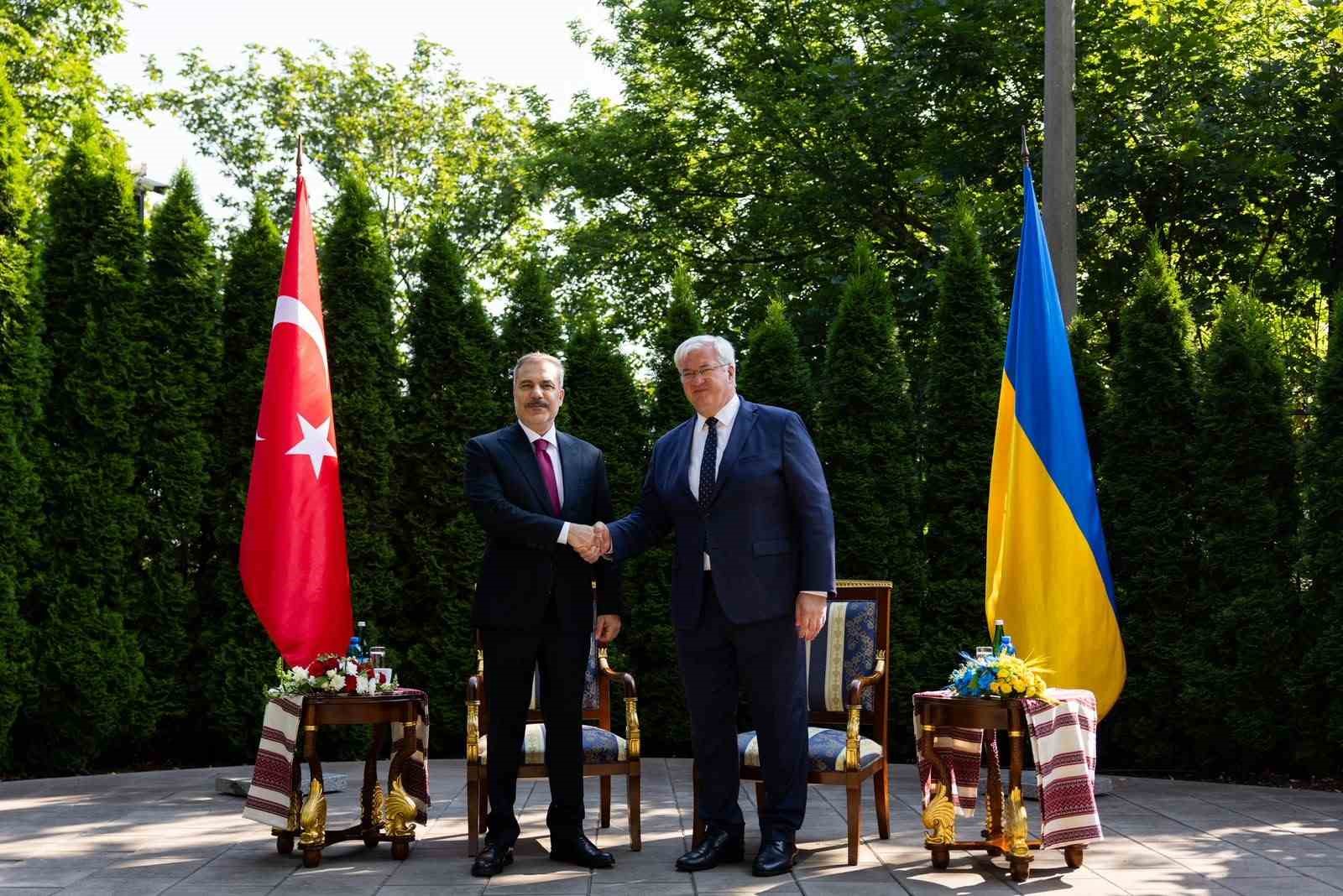 disisleri-bakani-fidan-kievde-ukraynali-mevkidasi-sibiha-ile-gorustu