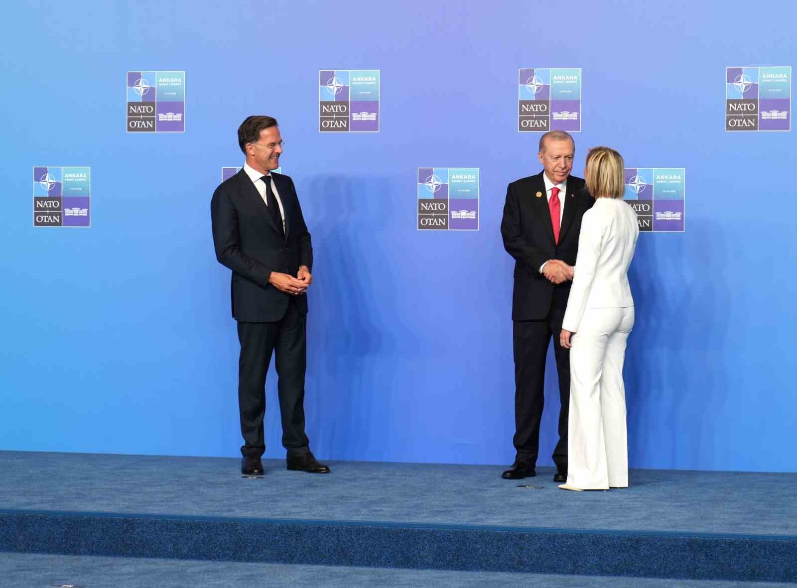natodan-ankarada-aile-fotografi