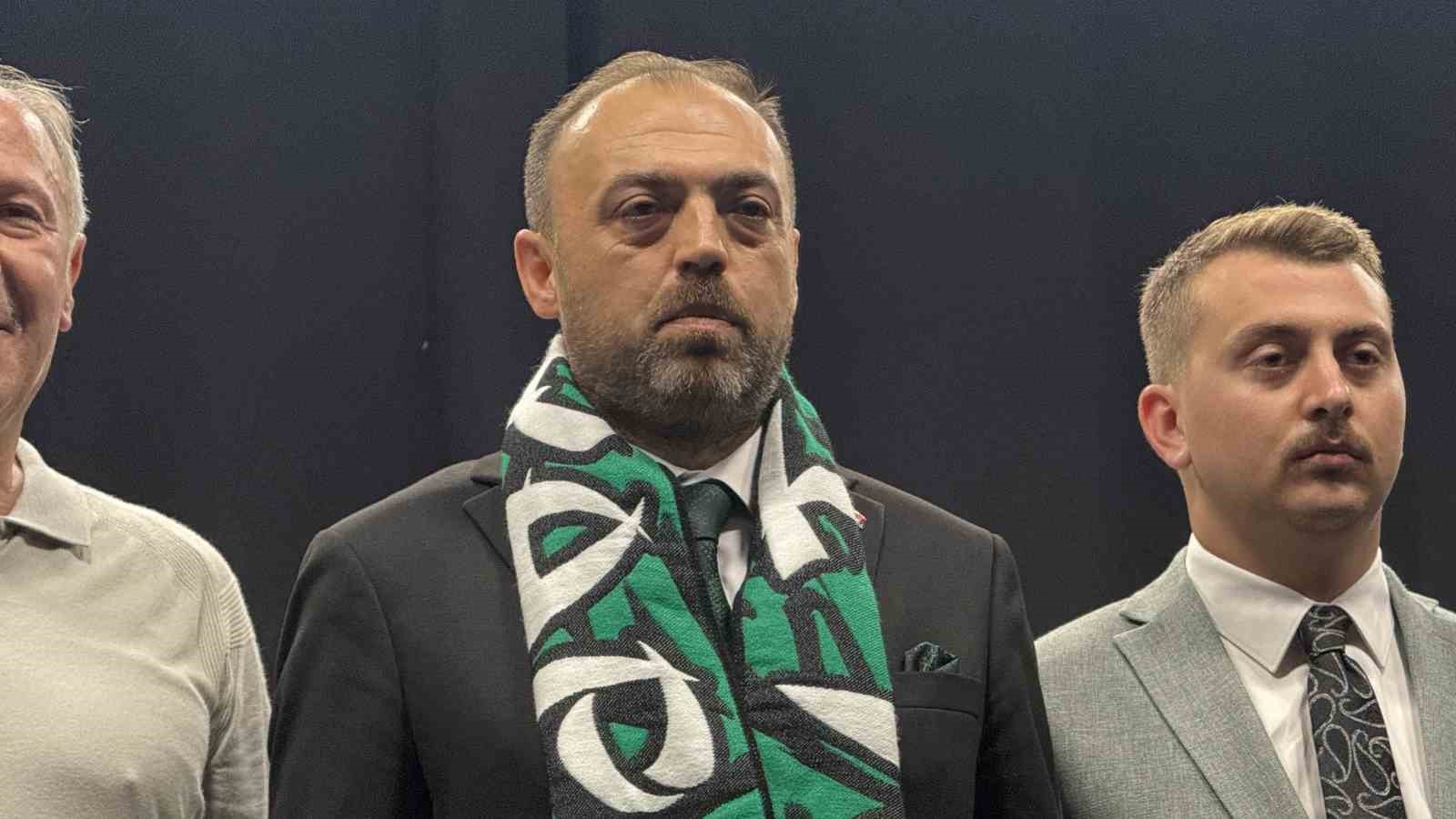 sakaryaspor-baskani-enes-zengin-yarim-kalan-hikayeyi-bastan-yazacagiz